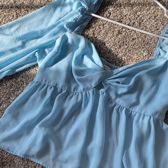 💜 Abercrombie & Fitch Light Blue Women's Blouse - Picture 3 of 3